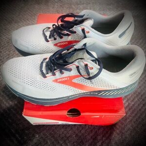 Brooks Adrenaline Running Shoe